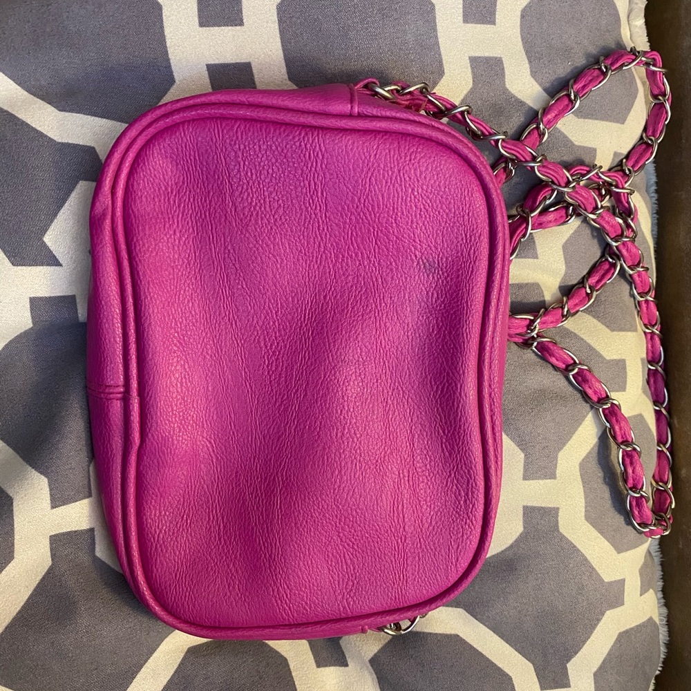 Crossbody - Picture 2 of 3